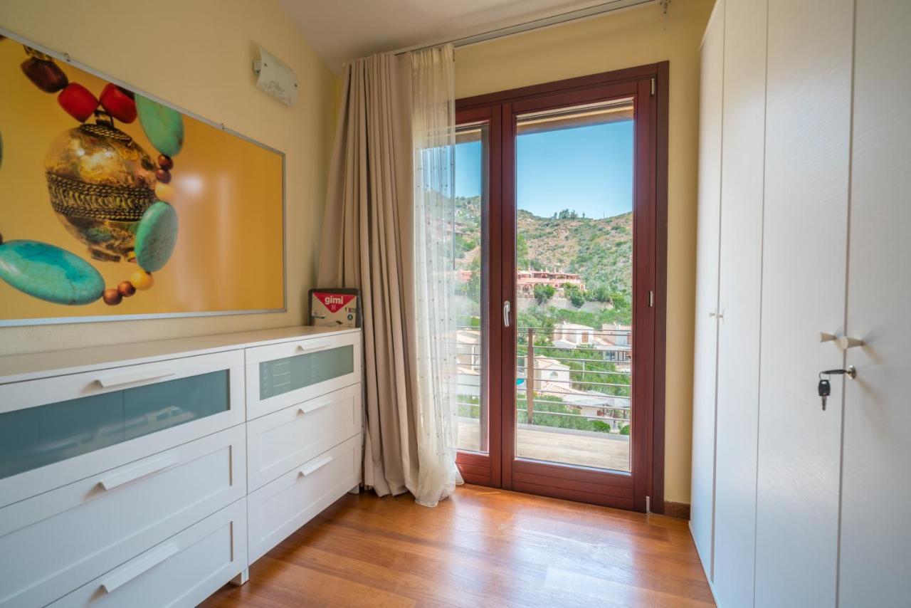 Villa Luna . Chia Eden Rock . Wifi Ac Riva dei Pini Buitenkant foto