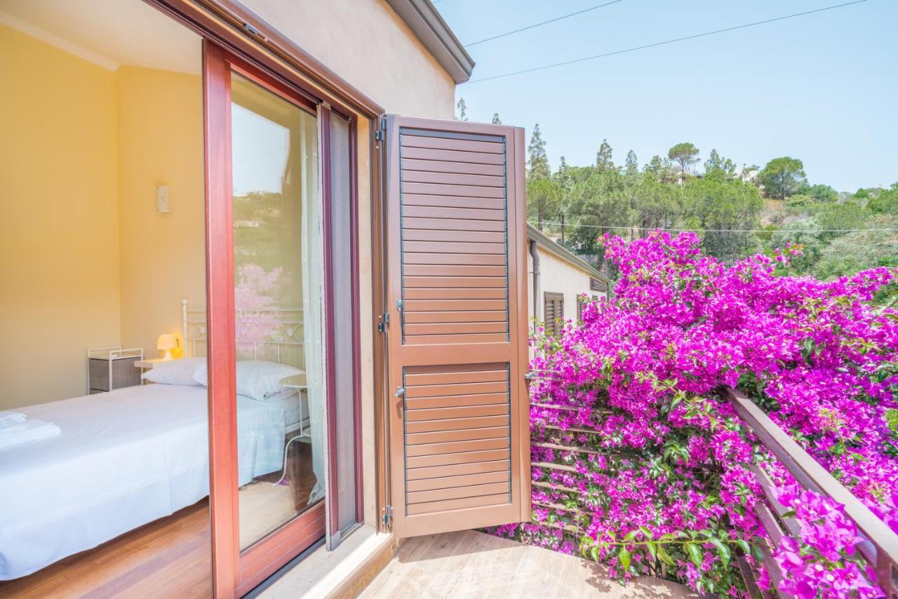 Villa Luna . Chia Eden Rock . Wifi Ac Riva dei Pini Buitenkant foto