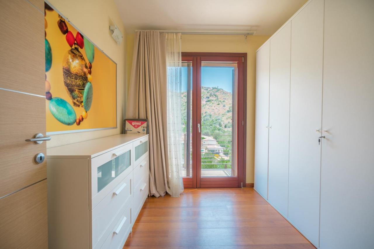 Villa Luna . Chia Eden Rock . Wifi Ac Riva dei Pini Buitenkant foto