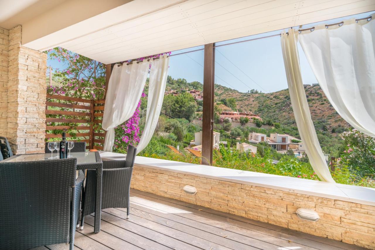 Villa Luna . Chia Eden Rock . Wifi Ac Riva dei Pini Buitenkant foto